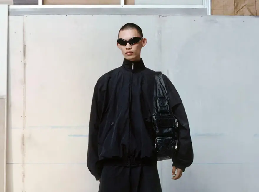 Thumbnail BALENCIAGA TIẾT LỘ CHIẾN DỊCH MÙA ĐÔNG 2023 ĐƯỢC QUAY BÊN TRONG TRỤ SỞ MỚI